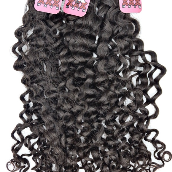 3pcs Virgin Cali Curl 28”28”28” Hair Bundle Deal - Picture 1 of 4